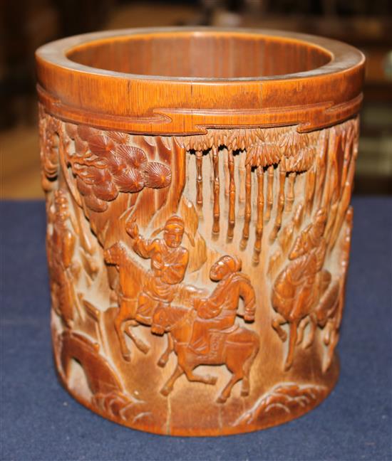 A Chinese bamboo brush pot, Bitong, 16.5cm